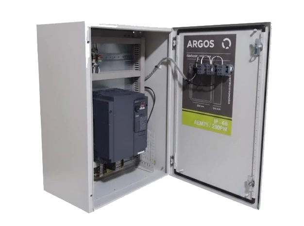 Tablero industrial SAGAMOTTION para protección contra alto y bajo voltaje, pérdida y desbalanceo de fases