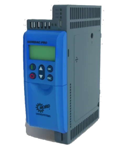 Vista frontal del variador de frecuencia NORDAC PRO SK 500P formato libro para aplicaciones industriales compactas